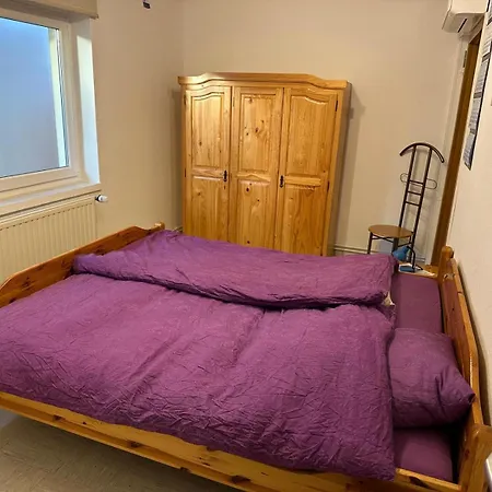 11 Apartment